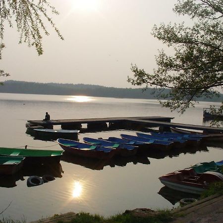 Osrodek Nowa Holandia Hotel Sierakow  Ngoại thất bức ảnh